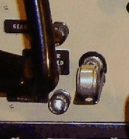 N833DF_GearLights.jpg